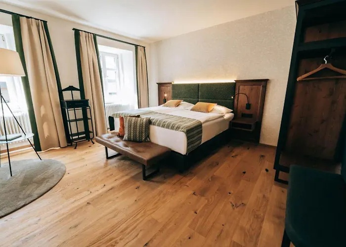 Hotell Zum Goldenen Loewen